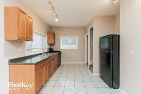 Chicago Heights house for rent - 146 E. 10th Chicago Heights, IL 60411