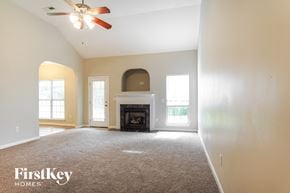 Calera house for rent - 173 Waterford Highlands Trl Calera, AL 35040
