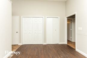 Wood Dale house for rent - 185 Paramount Dr Wood Dale, IL 60191