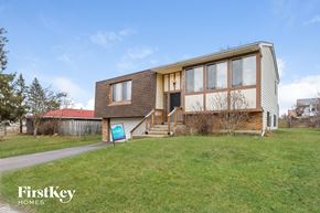Elgin house for rent - 185 Mulford Dr Elgin, IL 60120