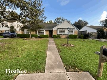 Spring house for rent - 222 Magic Oaks Dr Spring, TX 77388
