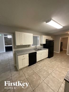 Riverdale house for rent - 230 Montego Cir Riverdale, GA 30274