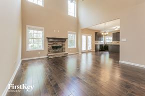Newnan house for rent - 259 Village Park Drive Newnan, GA 30265