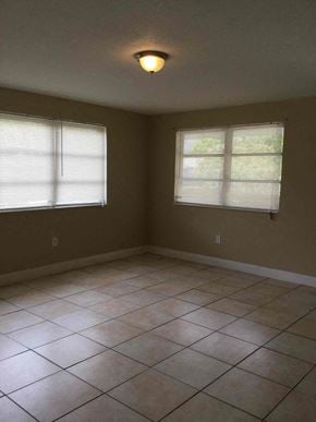 Miami house for rent - 280 NE 164th Ter Miami, FL 33162