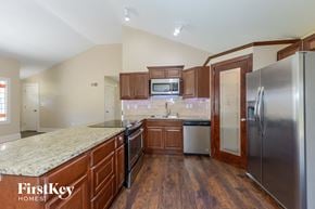 Kansas City house for rent - 306 NW 54th Terr Kansas City, MO 64118