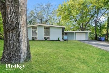 Florissant house for rent - 315 Holiday Hill Florissant, MO 63033