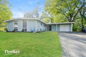Florissant house for rent - 315 Holiday Hill Florissant, MO 63033