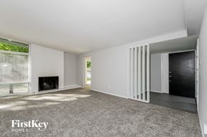 Florissant house for rent - 315 Holiday Hill Florissant, MO 63033