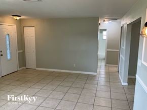 Cape Coral house for rent - 401 NE 15th Ave Cape Coral, FL 33993