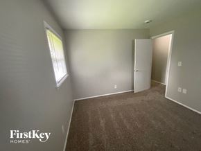 Geneva house for rent - 401 Longview Dr Geneva, IL 60134