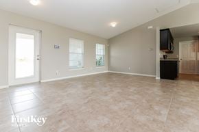 Cape Coral house for rent - 410 NW 24th Terrace Cape Coral, FL 33993