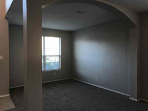 Fort Worth house for rent - 429 W Clover Park Dr Fort Worth, TX 76140