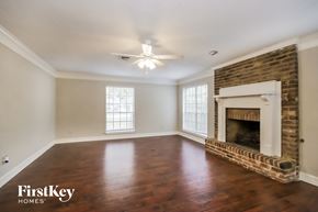 Conroe house for rent - 461 Stephen F Austin Dr Conroe, TX 77302