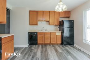 Park Forest house for rent - 484 Talala St Park Forest, IL 60466
