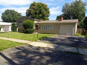 North Aurora house for rent - 501 Harmony Dr North Aurora, IL 60542