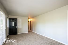 Indianapolis house for rent - 505 Vista Drive Indianapolis, IN 46280