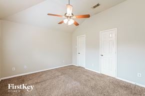 Houston house for rent - 507 Richcrest Drive Houston, TX 77060