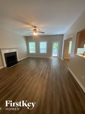 Dallas house for rent - 528 Valleyside Dr Dallas, GA 30157