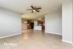 Cape Coral house for rent - 533 NW 13th Terrace Cape Coral, FL 33993