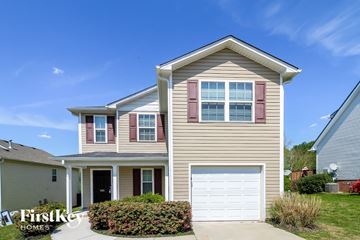 Winston-Salem house for rent - 545 Lakewood Glen Court Winston-Salem, NC 27107