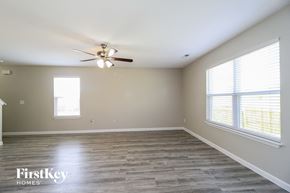 Winston-Salem house for rent - 545 Lakewood Glen Court Winston-Salem, NC 27107