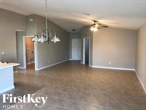Port St. Lucie house for rent - 561 SE Brookside Ter Port St. Lucie, FL 34983