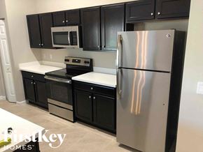 Port St. Lucie house for rent - 561 SE Brookside Ter Port St. Lucie, FL 34983