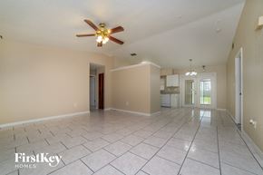 Palm Bay house for rent - 571 Degroodt Rd SW Palm Bay, FL 32908