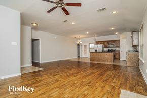 Lancaster house for rent - 615 Hearthstone Dr Lancaster, TX 75146