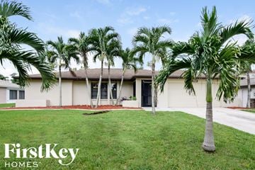 Cape Coral house for rent - 620 SE 29th St Cape Coral, FL 33904