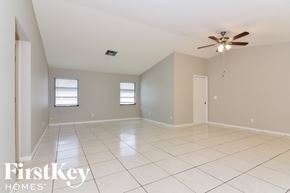 Cape Coral house for rent - 620 SE 29th St Cape Coral, FL 33904