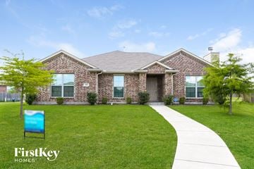 Lancaster house for rent - 623 Hilton Dr Lancaster, TX 75146