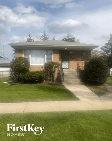 Calumet City house for rent - 659 Paxton Avenue Calumet City, IL 60409