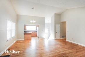 Stone Mountain house for rent - 675 Woodcrest Manor Dr Stone Mountain, GA 30083