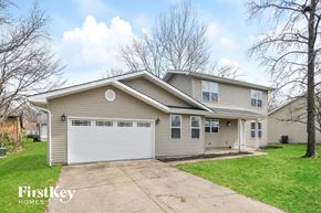 Lake Saint Louis house for rent - A two-story house with a garage is for sale.