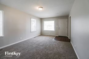 Waukegan house for rent - 703 Porter St Waukegan, IL 60085