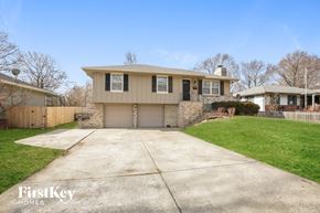 Lee's Summit house for rent - A house with a garage is for sale by FirstKey Homes.
