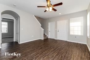 Seffner house for rent - 709 Periwinkle Pointe Pl Seffner, FL 33584