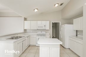 Kissimmee house for rent - 729 Pincon Ln Kissimmee, FL 34759