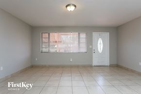 Miami Gardens house for rent - 731 NW 175th Dr Miami Gardens, FL 33169
