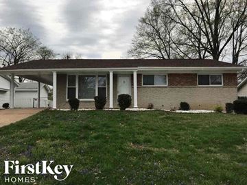 Saint Louis house for rent - 746 Peal Dr. Saint Louis, MO 63125