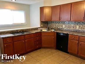 Saint Louis house for rent - 746 Peal Dr. Saint Louis, MO 63125