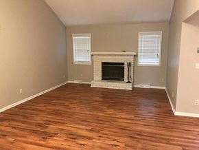Kansas City house for rent - 804 NE Karapat Dr Kansas City, MO 64155