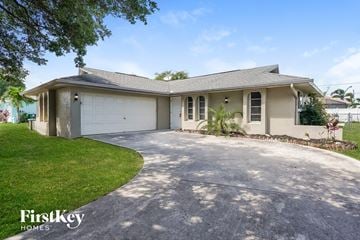 Cape Coral house for rent - 807 SW 3rd Ave Cape Coral, FL 33991