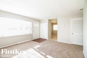Sandwich house for rent - 809 N Latham St Sandwich, IL 60548