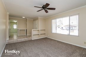 Tempe house for rent - 813 E Todd Dr Tempe, AZ 85283