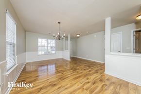 Kernersville house for rent - 828 Peachtree Meadows Circle Kernersville, NC 27284