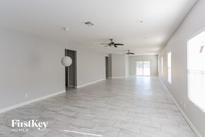 Phoenix house for rent - 905 E Fremont Rd Phoenix, AZ 85042