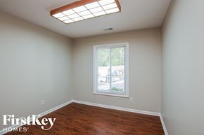 Charlotte house for rent - 908 Foxborough Road Charlotte, NC 28213