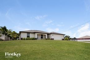 Cape Coral house for rent - 926 NW 9th Pl Cape Coral, FL 33993